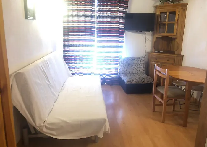 Duplex Alcazaba Con Parking Gratuito, 2 Dormitorios , 5Pax